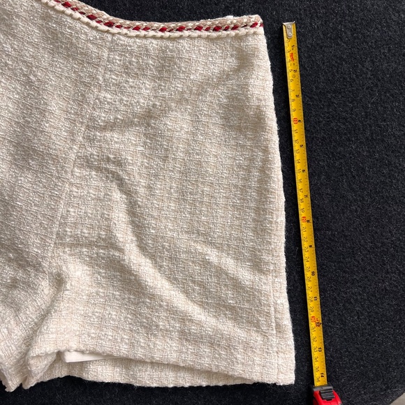 Mango // High Waist // Cream Shorts with Red Trim - Picture 7 of 8